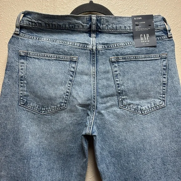 GAP 90’s Loose Blue Jeans NWT size 8/29 R - - Picture 6 of 11